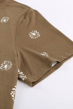 Load image into Gallery viewer, Plus Size Dandelion Print Tee Shirt