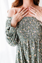 Load image into Gallery viewer, Jodifl Flora and Fauna Full Size Run Smocked Blouse