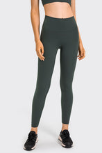 Load image into Gallery viewer, High Rise Crop Fitness Leggings