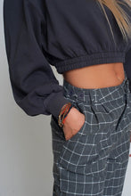 Load image into Gallery viewer, Oversized Cropped Sweatshirt