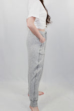 Load image into Gallery viewer, Mid-rise Knit Joggers