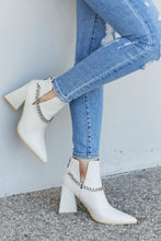 Load image into Gallery viewer, Cape Robbin Point the Way Chain Detail Ankle Booties