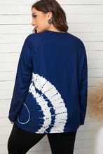 Load image into Gallery viewer, Plus Size Tie-Dye Raglan Sleeve Top