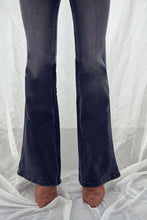 Load image into Gallery viewer, Kancan High Rise Flared Leg Jeans