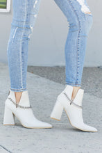 Load image into Gallery viewer, Cape Robbin Point the Way Chain Detail Ankle Booties