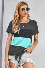 Load image into Gallery viewer, Color Block Panel Knotted T-Shirt
