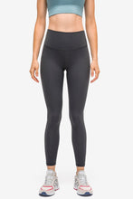 Load image into Gallery viewer, Invisible Pocket Sports Leggings
