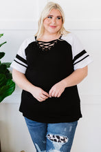 Load image into Gallery viewer, Plus Size Contrast Crisscross Tee Shirt
