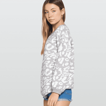 Load image into Gallery viewer, Leopard Print Sweater
