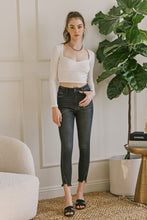 Load image into Gallery viewer, Kancan High Rise Raw Hem Cropped Jeans
